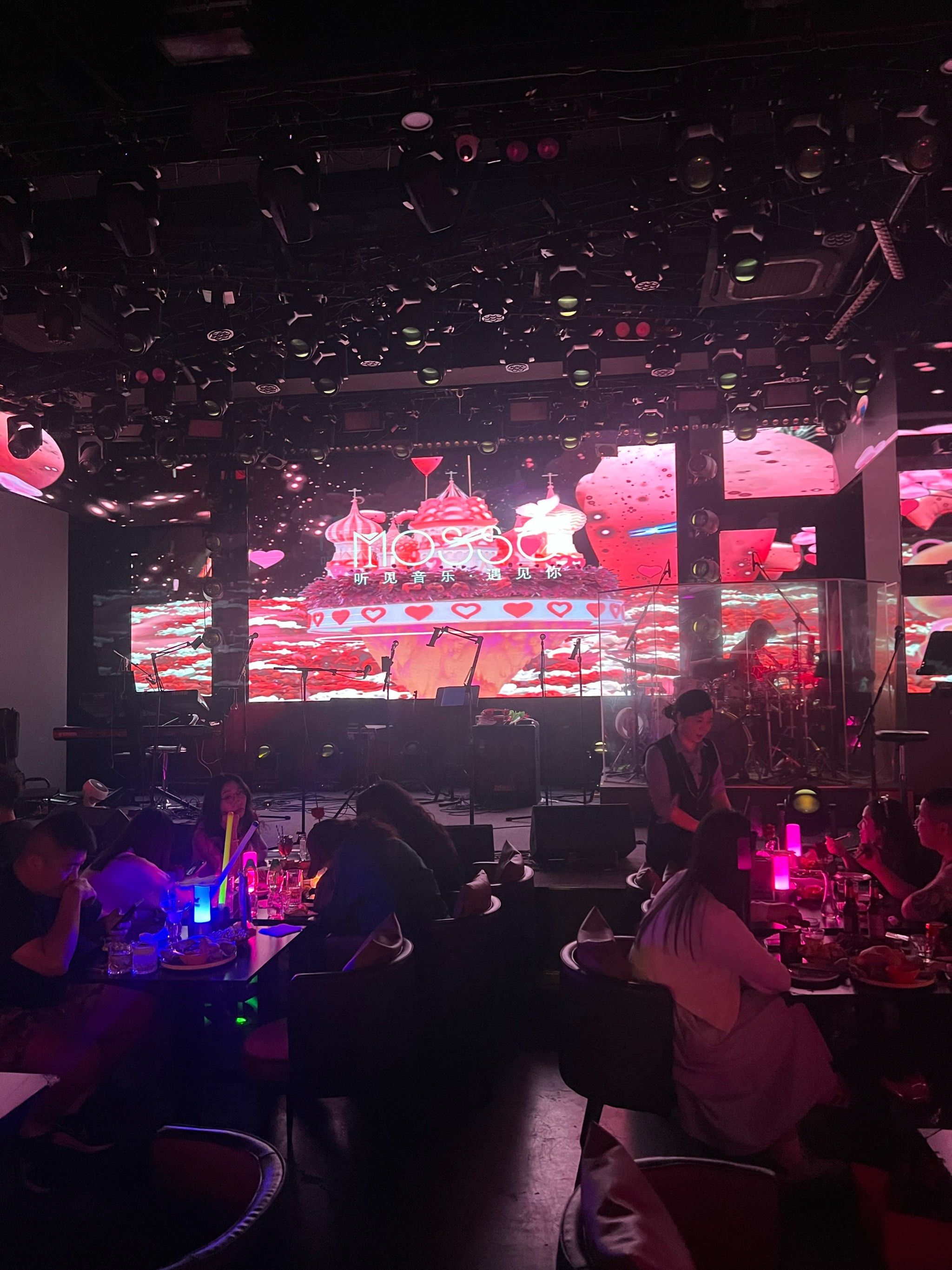 伊春商务ktv高品质商务ktv体验-嘉荫县ktv预订